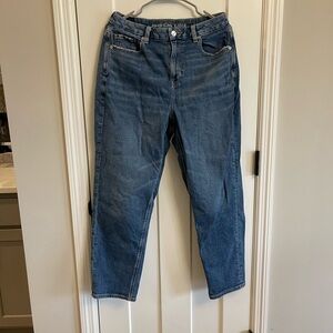 American Eagle Curvy Mom Jean Size 10 Regular Length